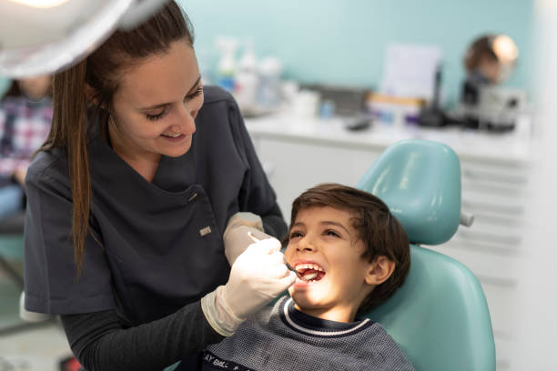 Best Emergency Dental Services for Seniors in Macom, IL